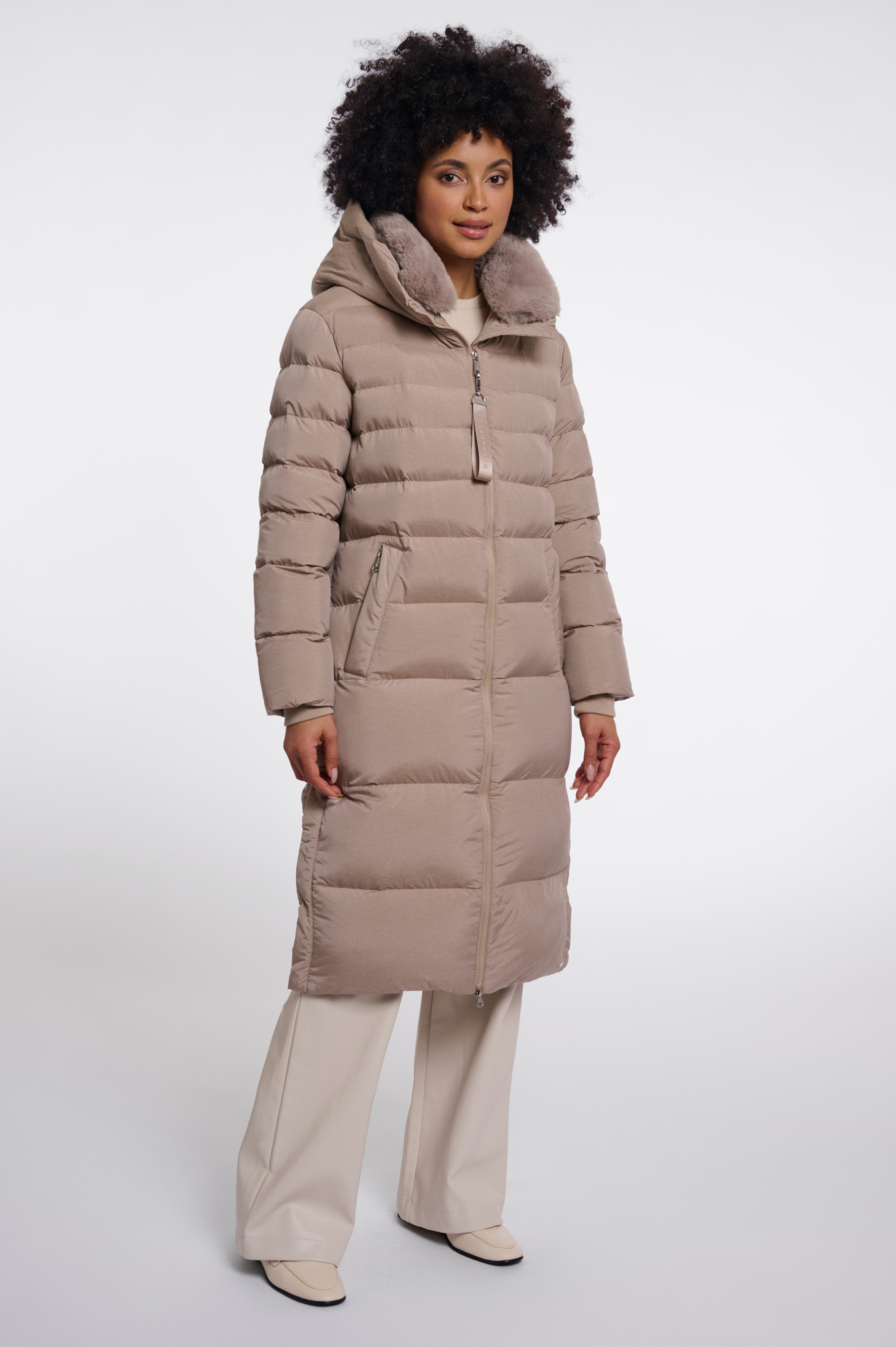 RINO & PELLE Winterjacke "Hudson Mocha latte" – Kunstfell – Damenjacke – Wintermantel  beige