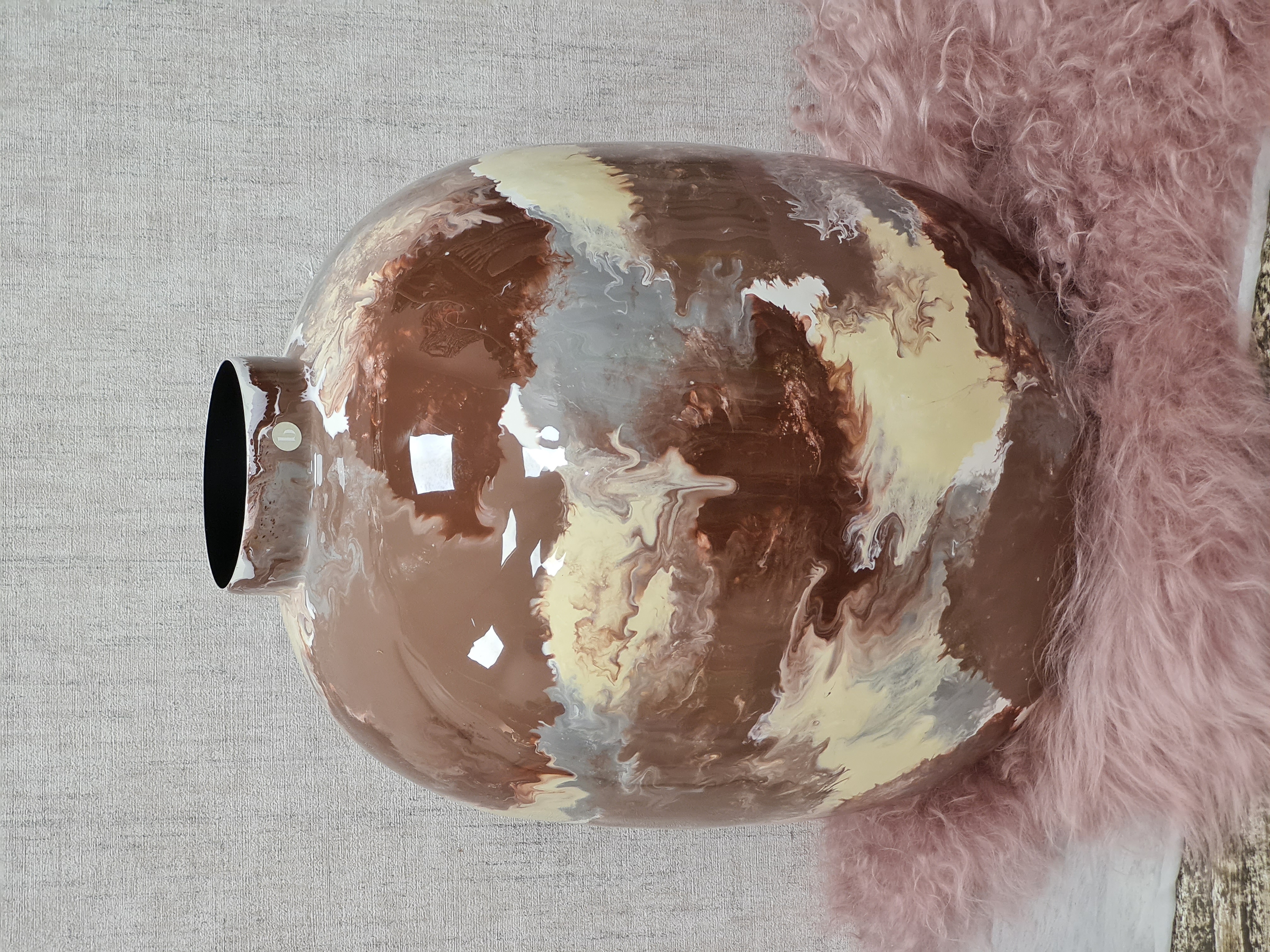 Moderne Vase H30 x T25 – Brosta Vase – Vase rose-grau-creme